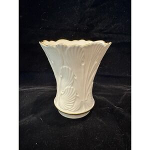 Vintage Lenox Porcelain Vase Ivory 24K Gold Trim Cranford Collection USA 5.25"